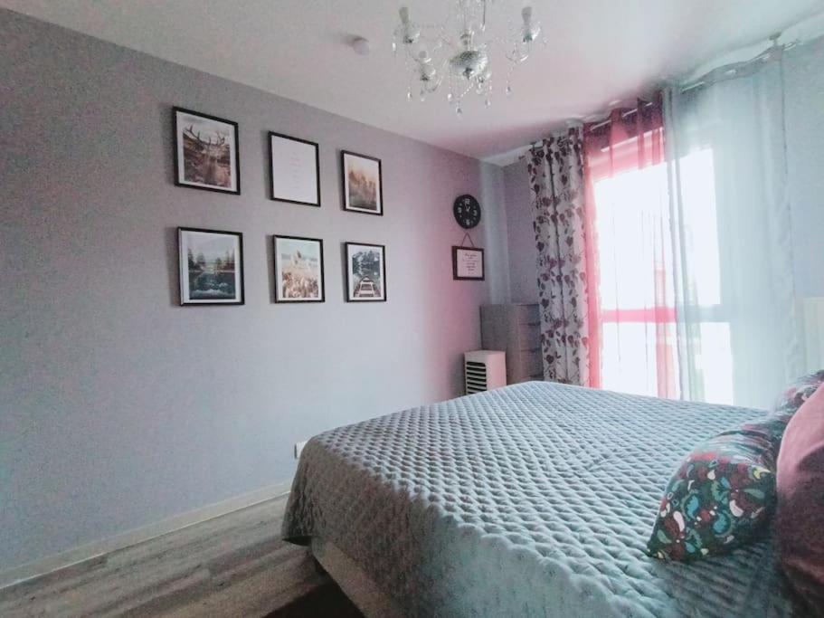 Appartement 4 Pieces - La Rose Des Yvelines - Classe 3 Etoiles Trappes Bagian luar foto